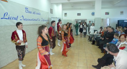 Sărbătoarea interculturalității - df54cb93478122d558000992179c844f.jpg