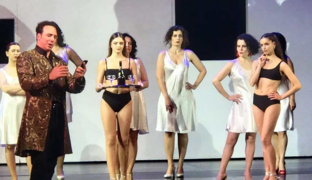 Scandal la Opera Națională. Spectatori revoltați de montarea „progresistă” a operei lui Mozart - dg-1770624311.webp