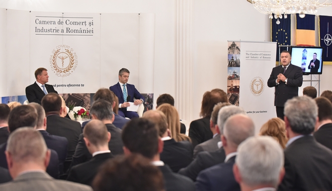 Eveniment de marcă la Camera de Comerț a României. Mihai Daraban, alături de președintele Klaus Iohannis - dialogulmediuluideafaceri-1493192481.jpg