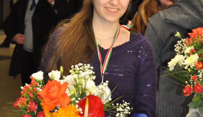 Constănțeanca Diana Catană a obținut medalia de argint - dianacatana-1355244877.jpg