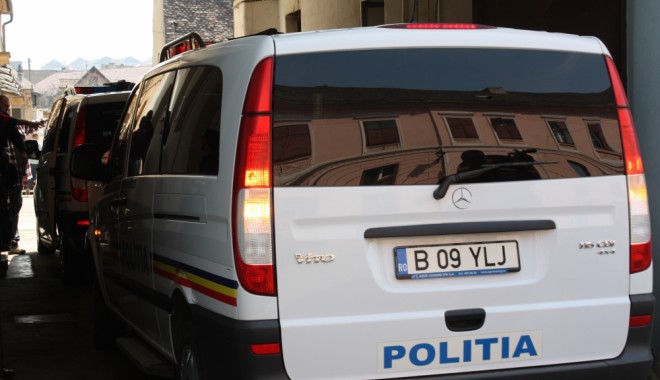 PERCHEZIȚII de amploare la CONSTANȚA. Membrii unei grupări făceau trafic de droguri și persoane - diicot1351791111-1375863031.jpg