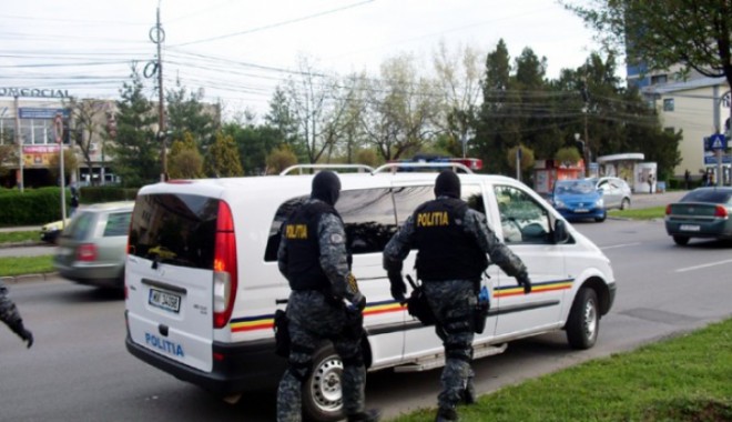 Anchetă DIICOT pentru manipularea pieței de capital. Printre suspecți este și un constănțean - diicot138090119475323900-1398872606.jpg