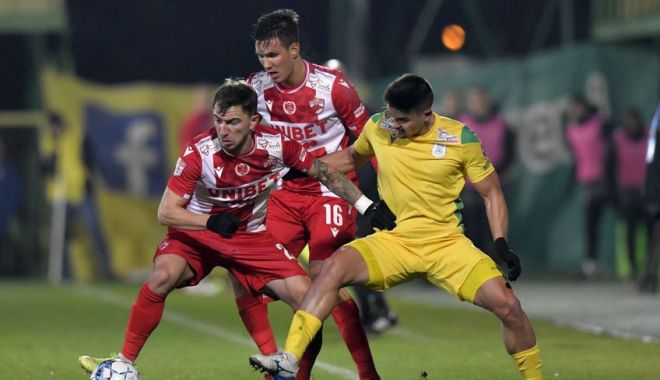 Fotbal- Liga I: CS Mioveni- Dinamo 2-1 - dinamo-1639676712.jpg