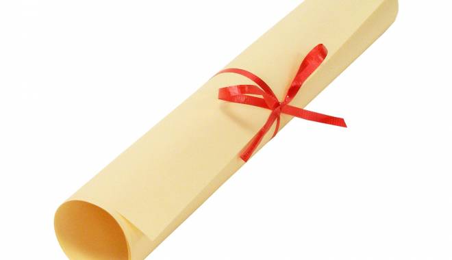 Cumpăna. Absolvenții cursurilor de țesătorie manuală și competențe antreprenoriale și-au primit diplomele - diplomeiob-1423832725.jpg