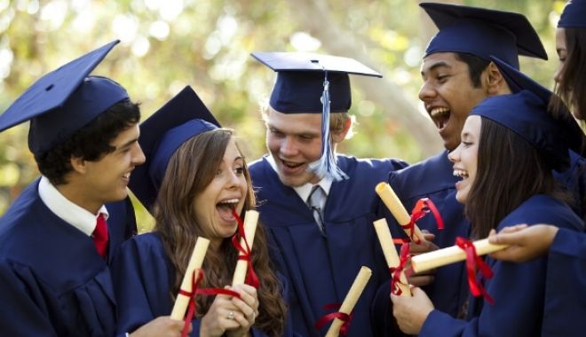 Diplomele universitare românești, recunoscute în China - diplomele-1590424150.jpg