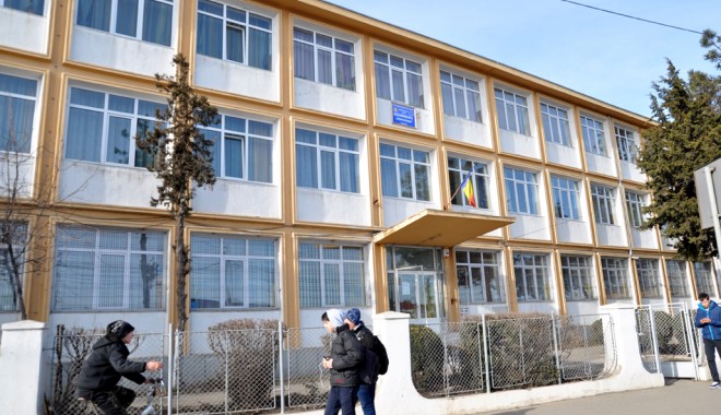 Directoarea Școlii nr. 23 răspunde acuzațiilor de șantaj - directoareascoliinr23-1389717456.jpg