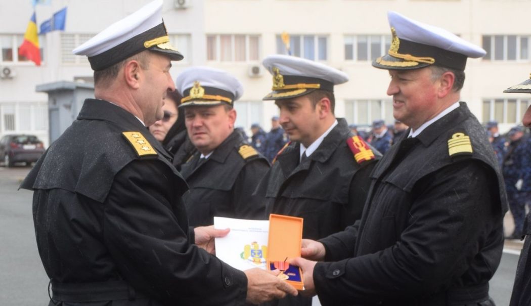 Directorul Muzeului Marinei a primit Emblema de Merit în Serviciul Armatei României, clasa I - director-muzeu-1733236947.jpg