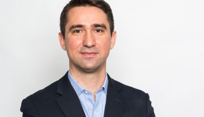 Florin - Valentin Ştefan, numit în funcţia de director general al Poştei Române, pentru un mandat de 4 ani