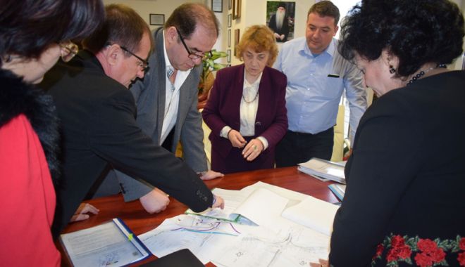 Discuții pentru accesul comunei Cumpăna la autostrada A4 - discutii-1519325604.jpg