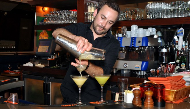 Discuții la bar - discutiilabar-1386763812.jpg