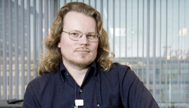 Mister: Unul  dintre cofondatorii WikiLeaks este căutat de autorități - disparitiemisterioasa-1535986416.jpg