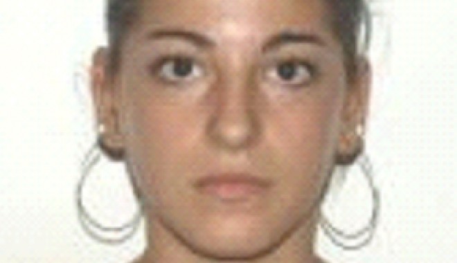 O tânără de 18 ani a fugit de-acasă! - disparutacopy-1310414683.jpg