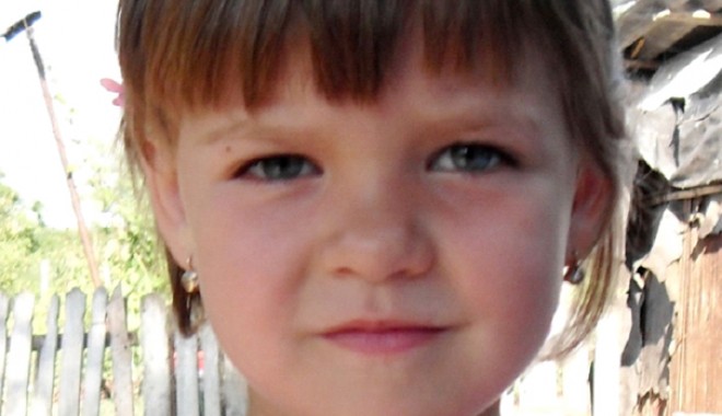 Fetiță de șase ani, răpită de propria mamă - disparutacopy-1311357175.jpg