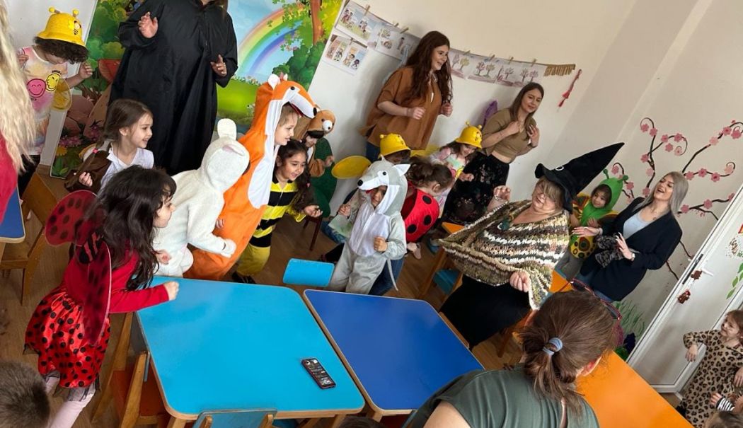 Liceul Teoretic „Carmen Sylva” promovează diversitatea culturală - diversitate-1712302850.jpg