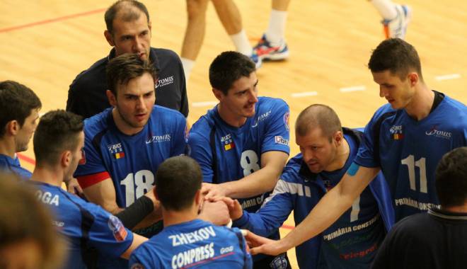 CVM Tomis își apără invincibilitatea în campionat - diviziacvmtomisvolei-1422640134.jpg