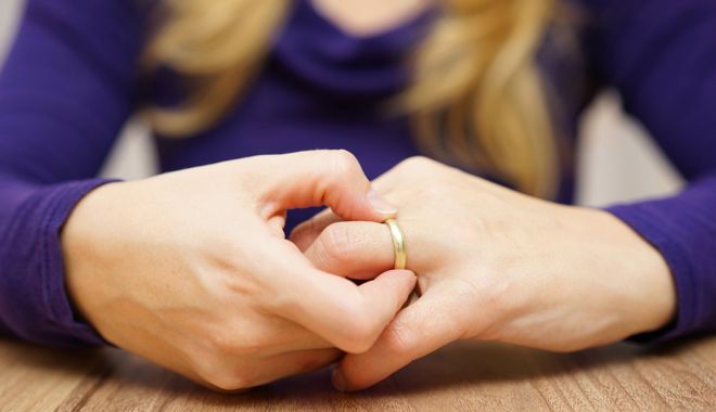 Concediu după divorț! Un parlamentar vrea să dea zile libere plătite românilor care se despart - divorce-1539258433.jpg