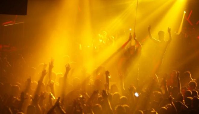 Droguri și evaziune fiscală la un concert house