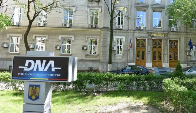 Manager de SPITAL JUDEŢEAN, în vizorul DNA. Acuzaţii de luare de mită şi trafic de influenţă