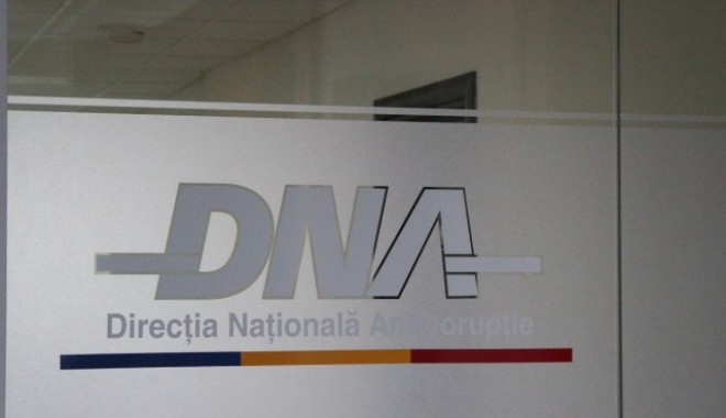 Șeful Secretariatului General al Guvernului, audiat la DNA - dna2640x426-1405321207.jpg