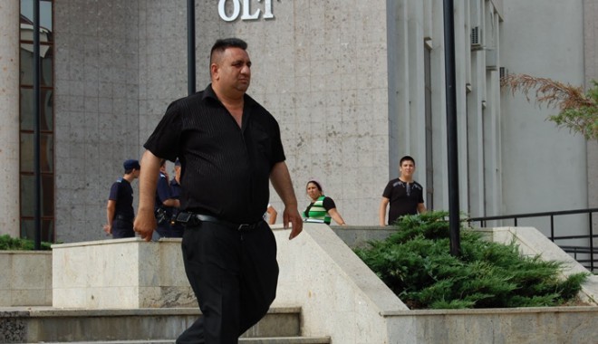 DNA: Fiul lui Bercea Mondial, acuzat de șantaj - dnabercea-1402594098.jpg