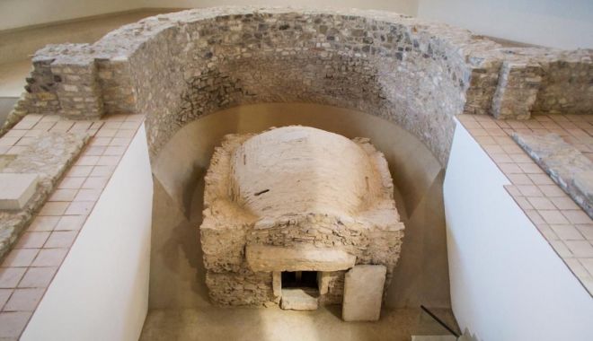Vizită la monumentul paleocreştin de la Niculiţel - dobrogeamereusurprinzatoare-1633630774.jpg