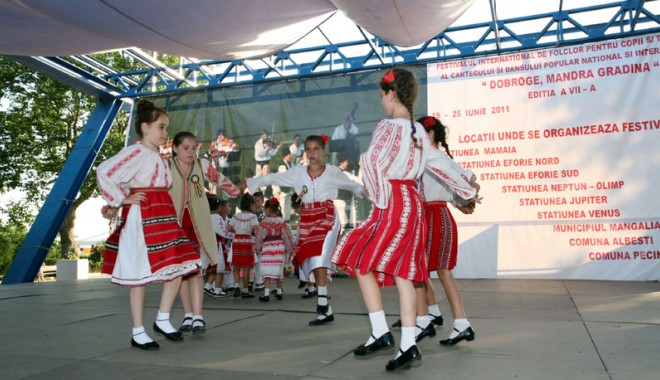 Peste 600 de participanți la Festivalul 