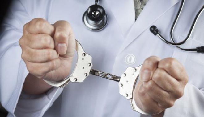 Medic psihiatru din Constanța, condamnat la închisoare cu executare - doctor-1519915075.jpg