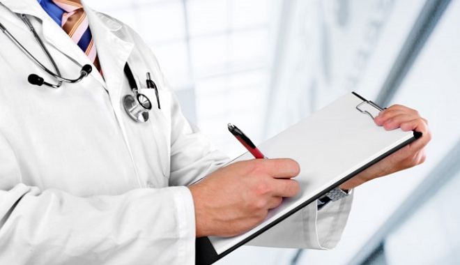 În România este nevoie de mai multe centre de transplant medular - doctor-1521121516.jpg