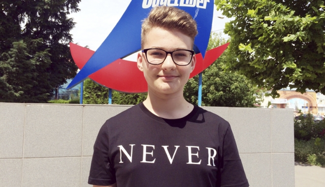 Doi olimpici constănțeni, laureați la Naționala  de Matematică - doi-1493049298.jpg