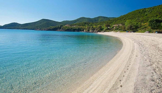 Cele mai bune 3 insule din Grecia pentru o vacanță în familie - doi-1498050022.jpg