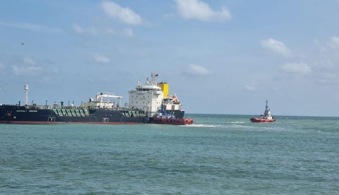 Navă eşuată în timpul manevrei de intrare în Portul Mangalia! Autoritatea Navală Română, precizări despre incident - doi-1695903697.jpg