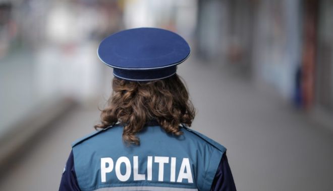 Doi bărbați, reținuți de poliţiştii din Constanţa pentru șantaj, după un flagrant - doi-barbati-retinuti-santaj-1707222930.jpg