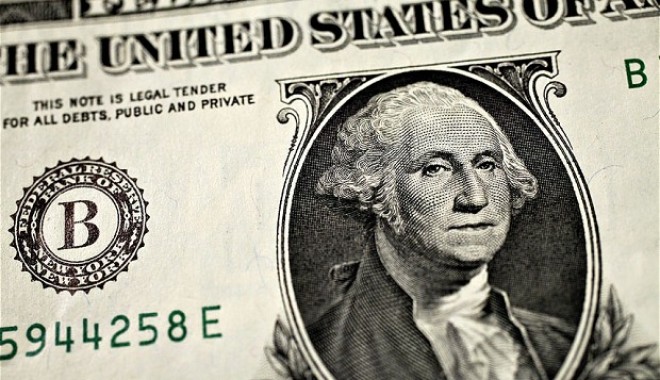 Dolarul american s-a depreciat destul de mult - dolar1-1372244692.jpg