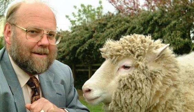 Doliu în lumea științei: A murit omul care a făcut posibilă prima clonare a unui animal, oaia Dolly - doliu-1694448080.jpg