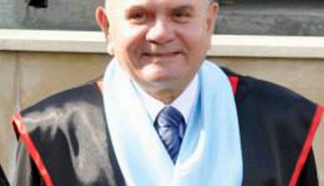 Doliu la Universitatea 