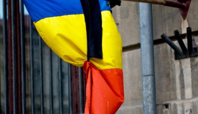 Fotbal: FRF cere membrilor să păstreze doliu până la finalul anului - doliusursafrf-1446470024.jpg