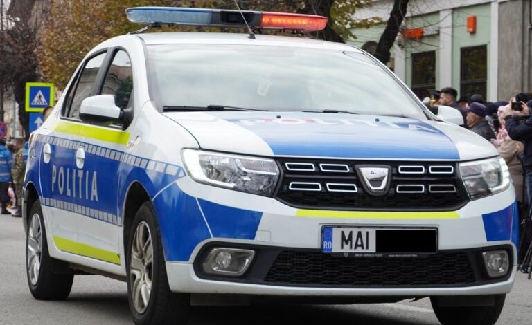 Adolescent reținut după ce și-a agresat fosta iubită în plină stradă - dolj-baiat-retinit-1773492037.webp