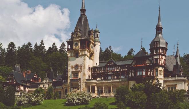 Eveniment important pentru familia Regală, celebrat la Castelul Peleș - domeniulregalsinaia-1499857605.jpg