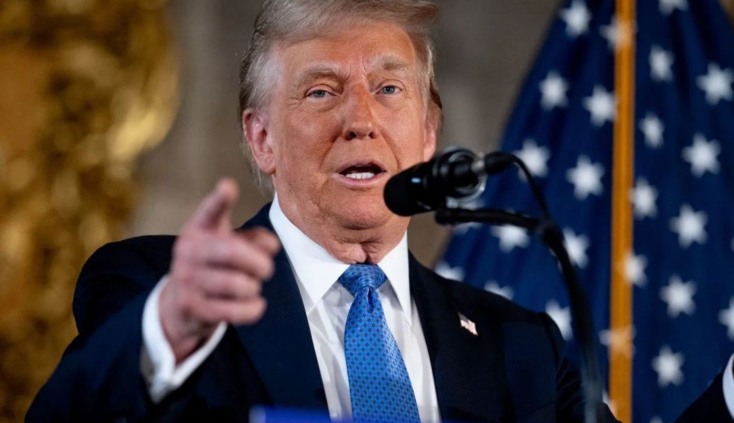 Ce mesaj a transmis Donald Trump românilor de Ziua Națională - donald-1764571482.jpg