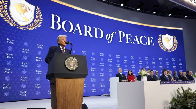 Donald Trump anunță o contribuție americană de 10 miliarde de dolari la Consiliul pentru Pace - donald-1771603622.webp