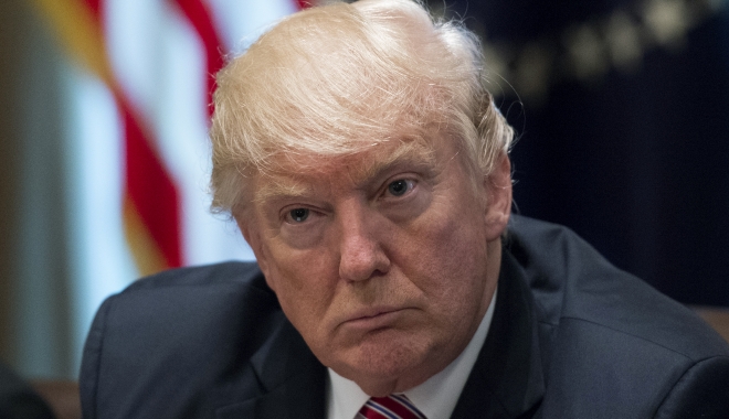 Donald Trump promite la Seul să utilizeze toate instrumentele politice, dar ia în calcul și opțiunea militară - donaldtrump-1510071810.jpg