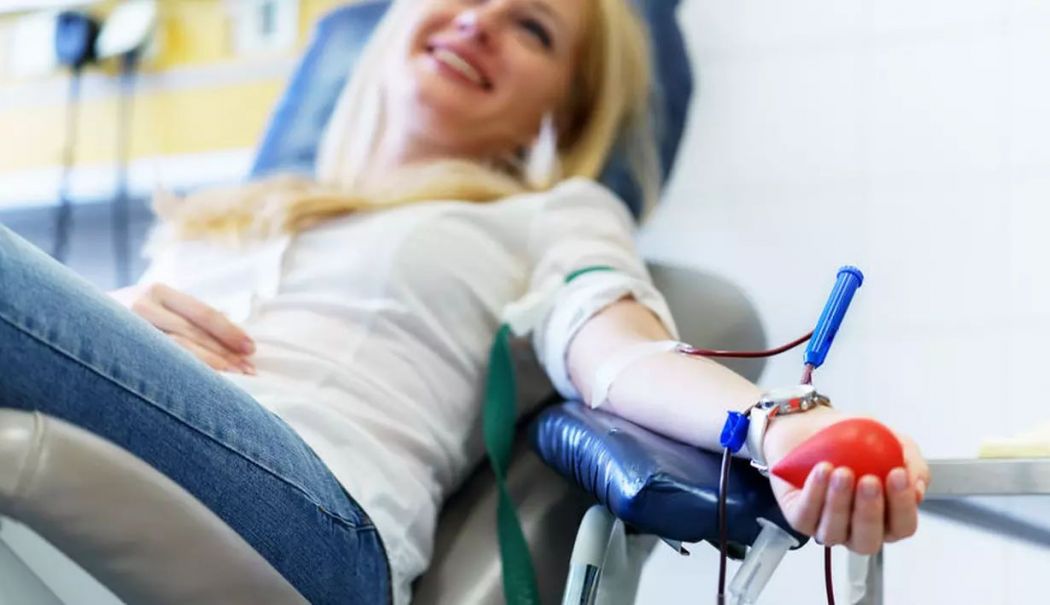 Propunerea ca minorii cu vârsta de minim 17 ani să poată fi donatori de sânge a fost respinsă - donare-de-sange-1739884938.jpg