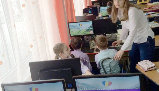 30 de calculatoare, donație pentru Școala nr. 39 - donatiecalculatoare-1425316179.jpg