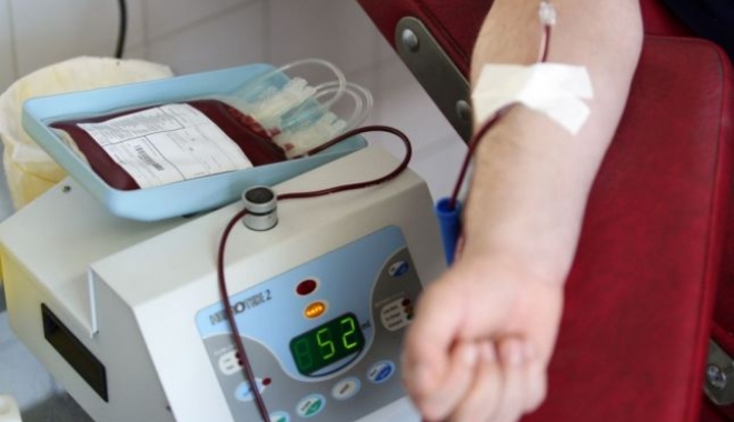 Infectați cu HIV după transfuzii de sânge - donatiedesange1437767060-1464862084.jpg