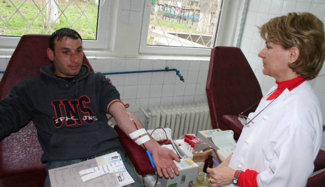 Donatorii de sânge, așteptați la o acțiune  la Comana - donatoriidesange-1429632727.jpg