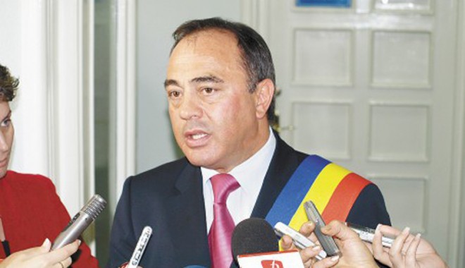 PDL critică măsurile de descentralizare anunțate de vicepremierul Liviu Dragnea - dorinflorea01-1381737597.jpg