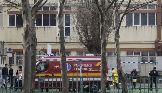 Elevul de 15 ani care a “gazat” mai mulți colegi de liceu s-a ales cu dosar penal - dosar-penal-elev-15-ani-1707837970.jpg