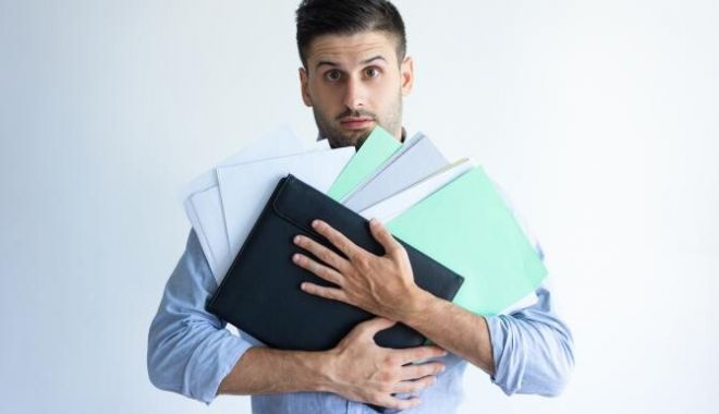 De azi, scăpăm de dosarele cu şină, fără şină şi copii după buletin şi alte acte - dosarecusinabirocratie50553100-1688467258.jpg