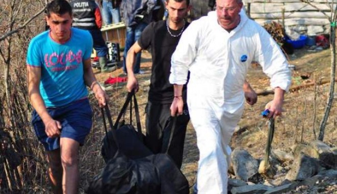 CAZ CUTREMURĂTOR în Caraș Severin: Două surori au fost răpite. Una dintre fete a fost găsită moartă - douasuroriaufostrapitedeunbarbat-1349092082.jpg