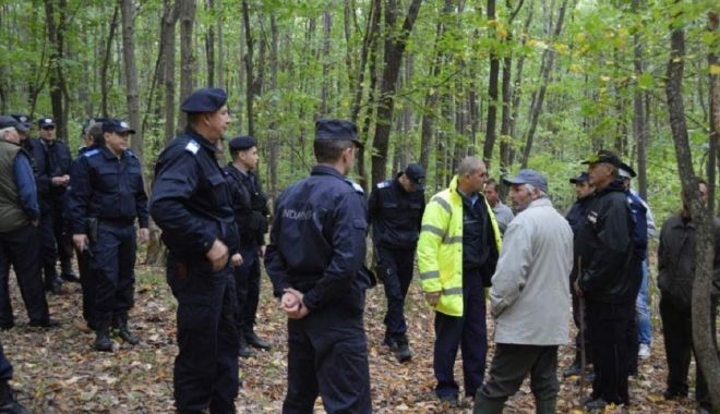 Informație despre mama și copilul de 3 ani, rătăciți de ieri în pădure - download-1555950576.jpg